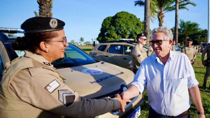 Bahia lidera ranking nacional de facções criminosas com 21 grupos. Prefeito de Camaçari comenta ações e desafios no combate à violência.